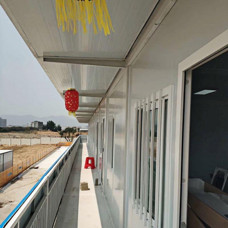 Container house corridor